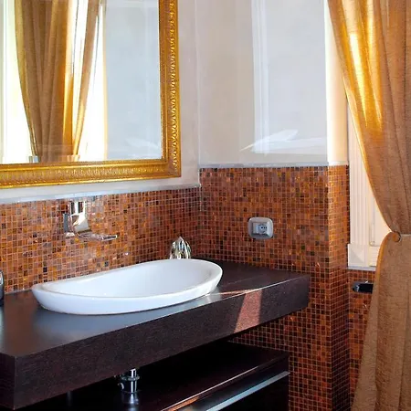 Silver Villa Faggeto Lario